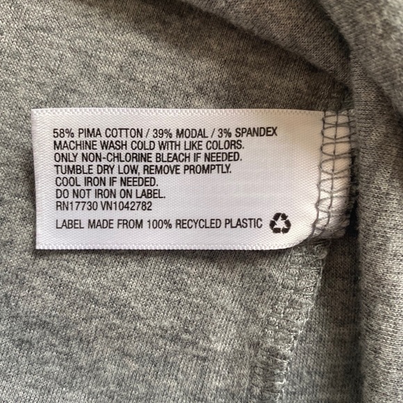 Isabel by Ingrid & Isabel Maternity Tank 2 pack - Picture 6 of 6